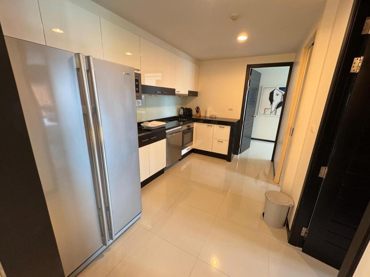 Apartment Modern 2-bedroom In Near The