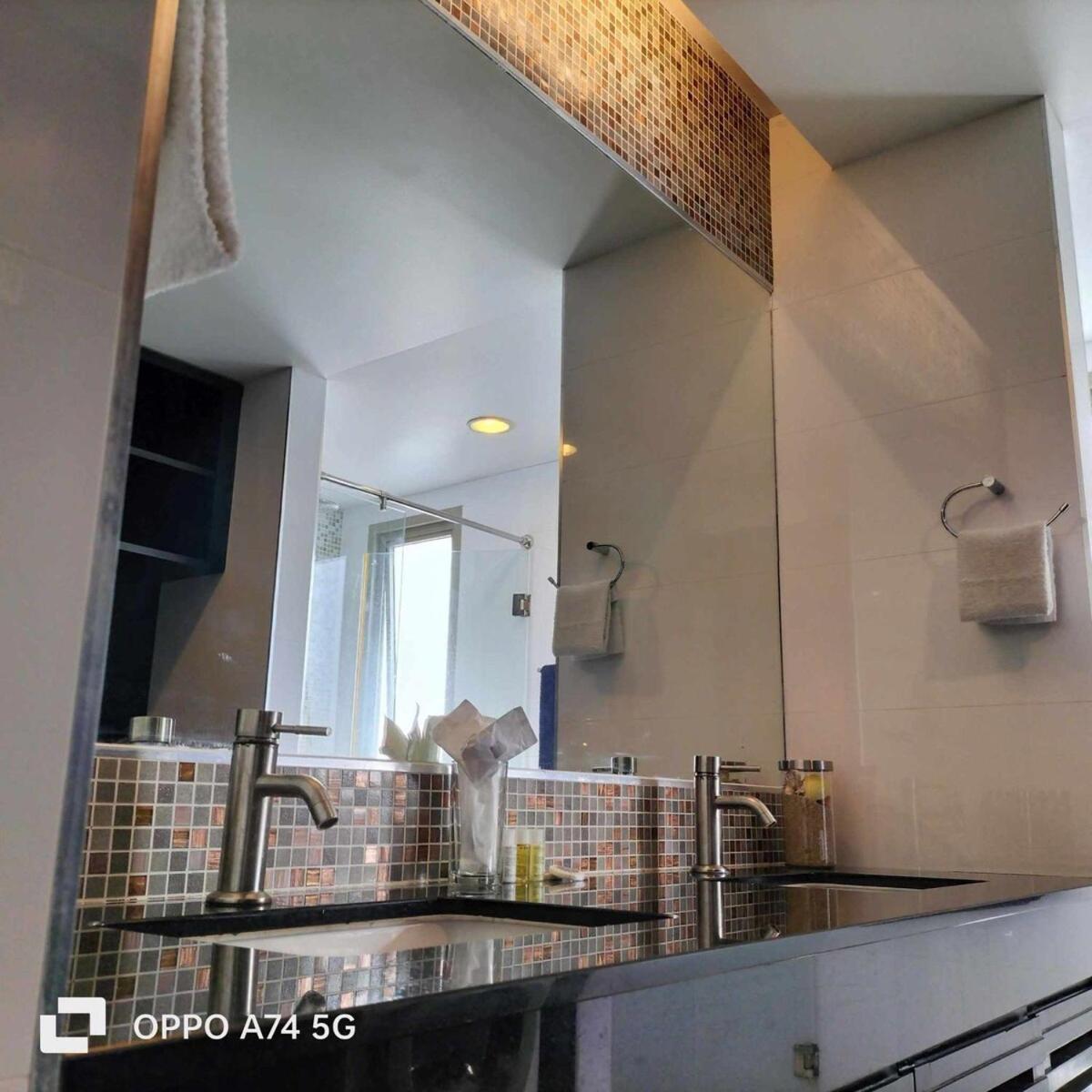 Modern 2-bedroom In Near The